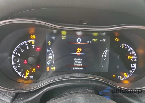 2018 Jeep Grand Cherokee Overland z USA, uszkodzony, nr VIN 1C4RJFCGXJC487742